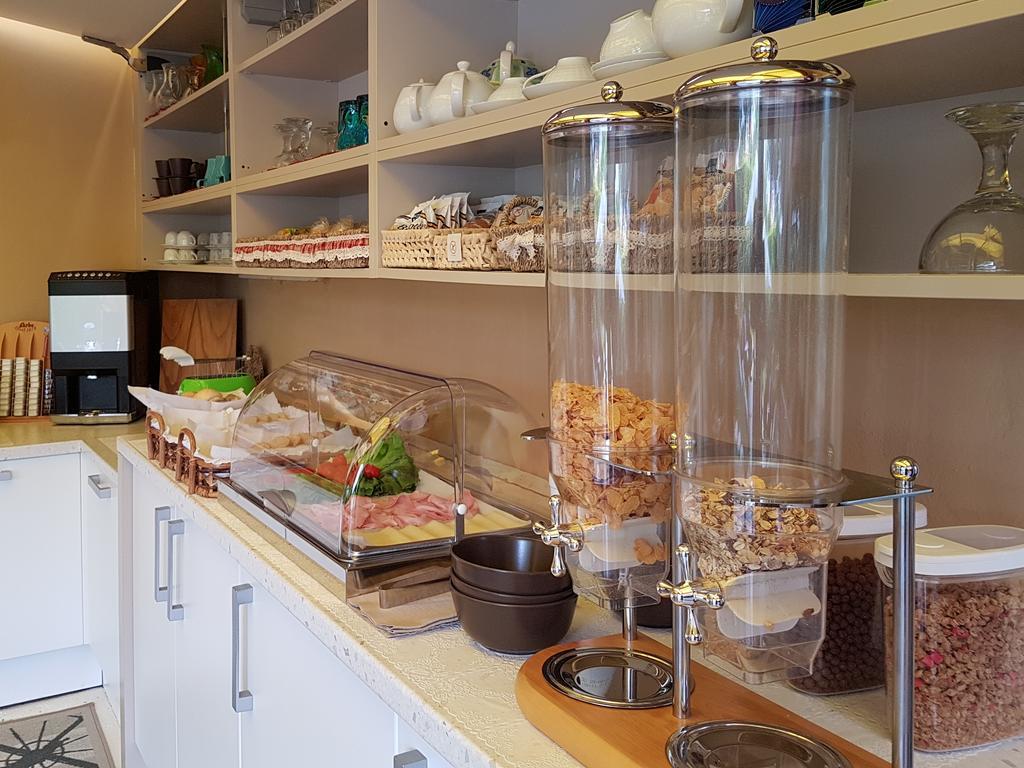 Garda Dream Hotel Lazise Eksteriør billede