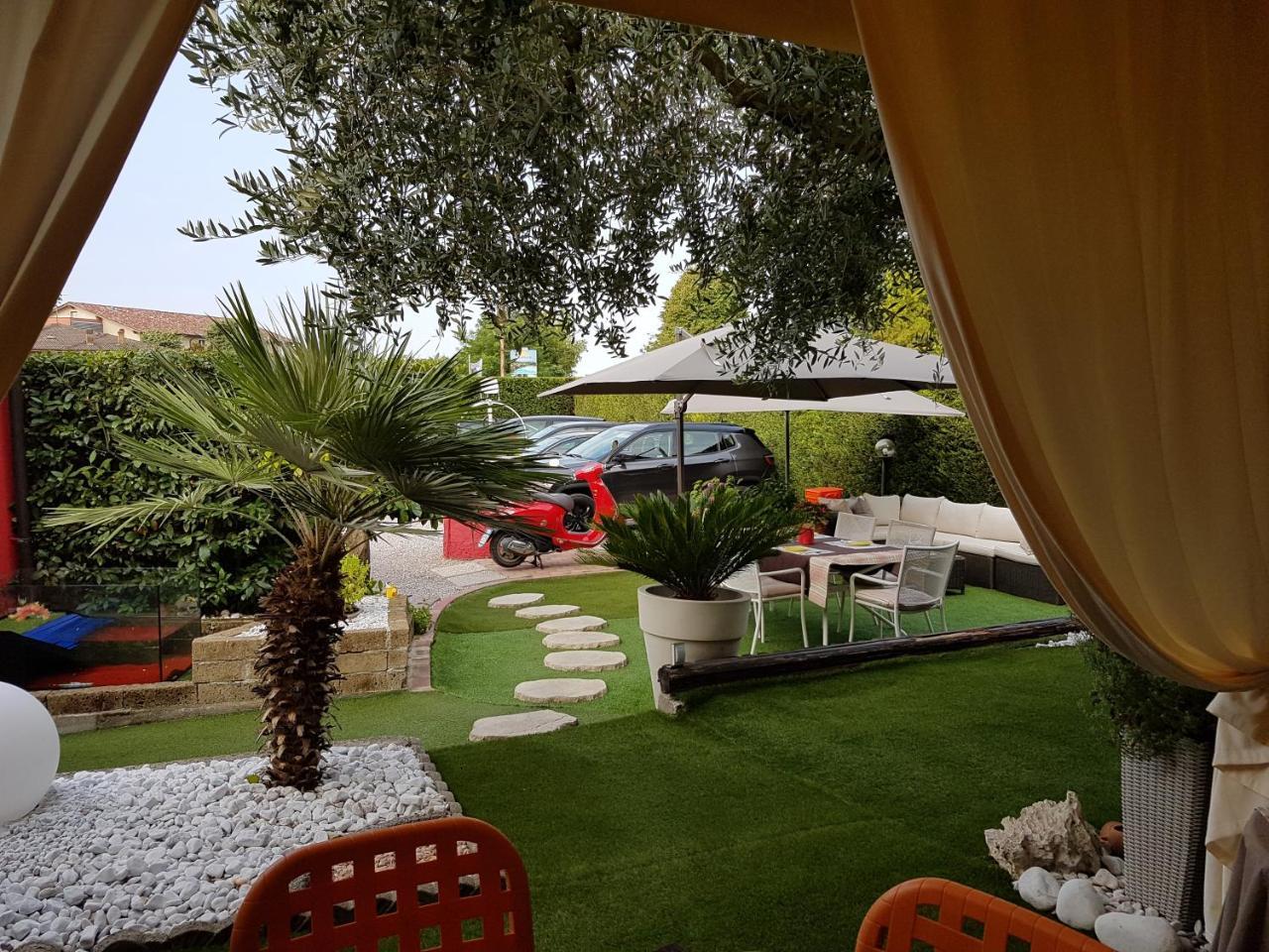 Garda Dream Hotel Lazise Eksteriør billede